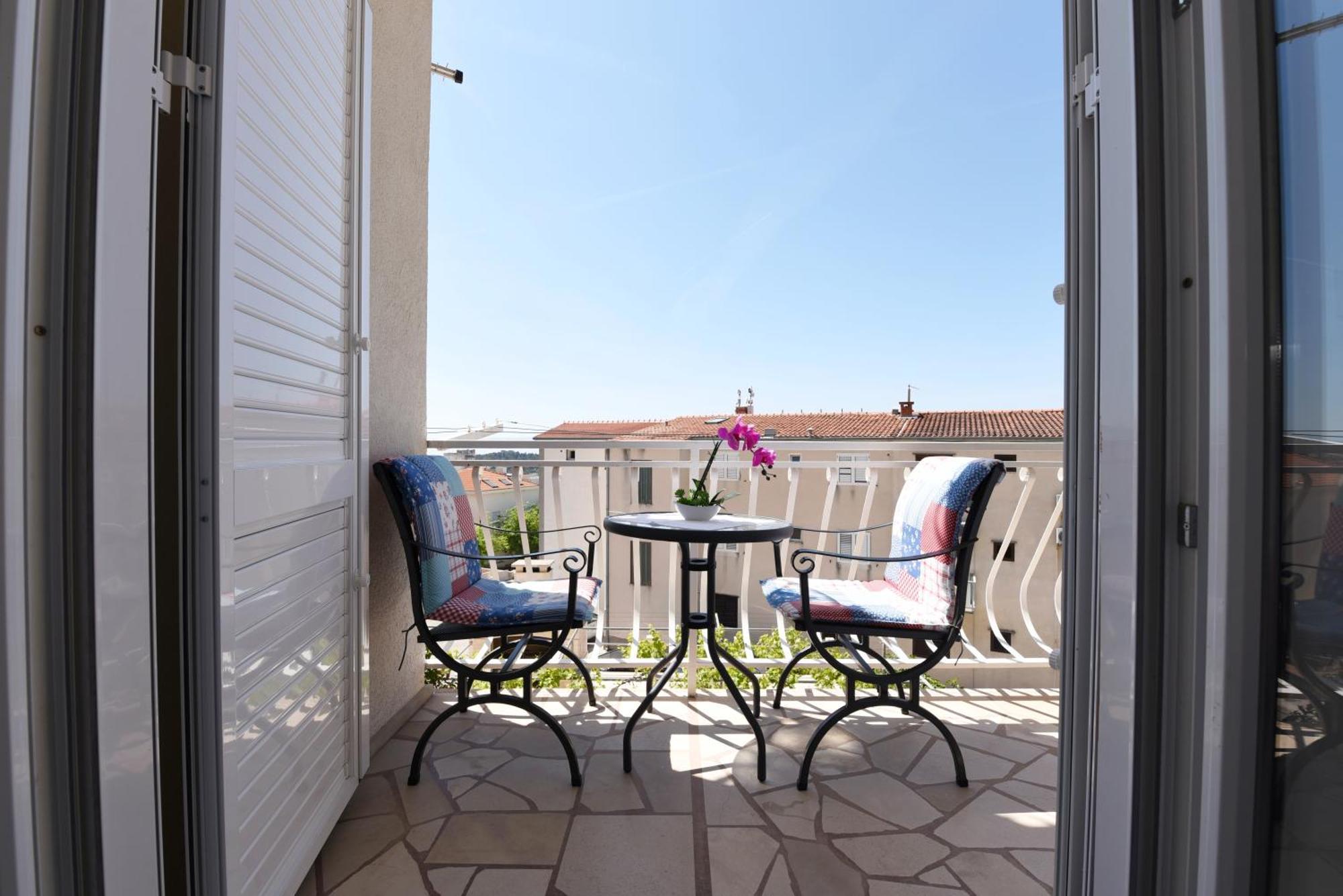 Makarska Sea View Rooms Bilik gambar